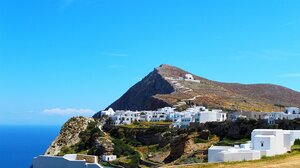 Σίφνος, Σέριφος και Φολέγανδρος σε κίνδυνο λόγω υπερτουρισμού και άναρχης δόμησης