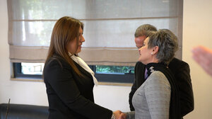 Στην πρεσβεία της Αρμενίας η Ζωή Κωνσταντοπούλου