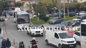 Μηχανοκίνητη διαμαρτυρία από τους ιδιοκτήτες τουριστικών λεωφορείων