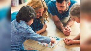 Τα παιδιά μαθαίνουν για την ανακύκλωση μέσα από το παιχνίδι με την ΚΑΘΕΡΗΣ ΑΒΕΕ