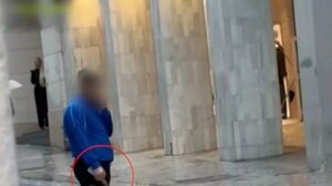 Επίθεση στην Ερμού: Απολογείται την Τρίτη ο δράστης