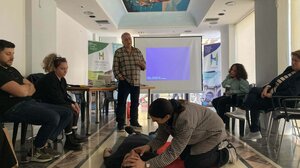 Μαθήματα που "σώζουν ζωές": Τρίτο σεμινάριο πρώτων βοηθειών στο Ηράκλειο