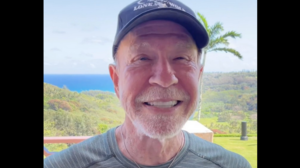 Τσακ Νόρις: Έγινε 84 αλλά όπως φαίνεται δεν ... γερνάει!