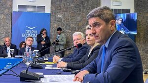 Αυγενάκης: Το σοκ σε Θεσσαλία και Έβρο επέβαλε νέο τρόπο αντιμετώπισης της κλιματικής κρίσης