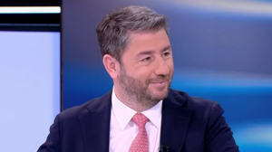 Ανδρουλάκης: Δεν χρειάζεται να ψηφίσουμε κόμματα που είναι πάρκινγκ του κ. Μητσοτάκη