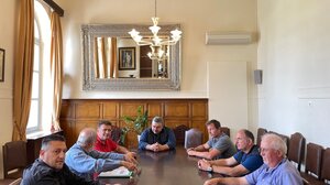 Με εκπροσώπους ΤΟΕΒ της Π.Ε. Χανίων ο Νίκος Καλογερής