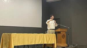 Γέμισε την αίθουσα ο Καρχιμάκης!