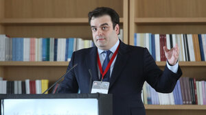 Πιερρακάκης από το Ρέθυμνο: Λύνουμε τα προβλήματα που απασχολούν τις σχολικές κοινότητες