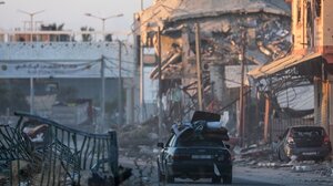 Έξοδος 110.000 ανθρώπων από την Ράφα - Κίνδυνος για διακοπή ανθρωπιστικών επιχειρήσεων