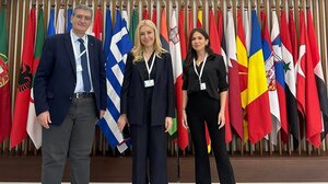 Ελένη Βατσινά από την Πορτογαλία: Τεχνητή Νοημοσύνη, προκλήσεις και ανθρώπινα δικαιώματα