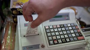 Μπήκε στο ζαχαροπλαστείο αλλά δεν ήθελε να αγοράσει γλυκά!