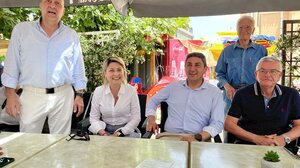 Αυγενάκης: Προτροπή στους παραγωγούς φράουλας για διεπαγγελματική και ΕΛΓΑ