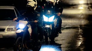 Αυτοκίνητο συγκρούστηκε με μοτοσυκλέτα της ΔΙΑΣ στη Λάρισα