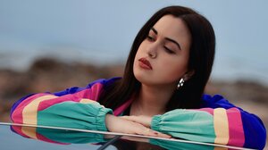 "Συνέχεια φεύγεις" από την Ιωάννα Καβρουλάκη