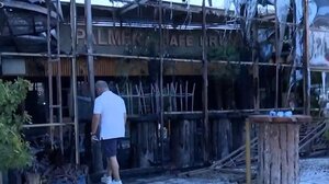 Θεσσαλονίκη: Μπαρ καταστράφηκε ολοσχερώς από φωτιά