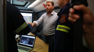 Ν. Ανδρουλάκης: "Αδιανόητο να έχουμε τέτοιες πυρκαγιές μέσα στον αστικό ιστό της πρωτεύουσας"