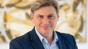 Διεγράφη ο Φαραντούρης από τον ΣΥΡΙΖA - Δεν παραδίδει την έδρα του 