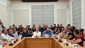 Πανώλη στην Κρήτη: Ένταση στη σύσκεψη στην Περιφέρεια, με τη συμμετοχή κτηνοτρόφων