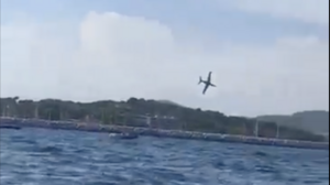 Συνετρίβη στη διάρκεια επίδειξης εκπαιδευτικό αεροσκάφος στη Γαλλία