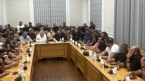 Κλειστά τα σφαγεία Μοιρών - "Πάρτι" με τις παράνομες σφαγές στα λιόφυτα!