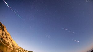 Πότε κορυφώνονται οι Περσείδες, η θεαματική βροχή από πεφταστέρια