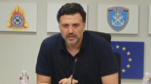 Κικίλιας: Από το "ωσαννά" για το Πυροσβεστικό Σώμα στο "άρον-άρον σταύρωσον"
