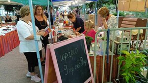 Συνεχίζεται με επιτυχία το παζάρι "Δεύτερο χέρι, χέρι βοήθειας"