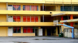 Το τσουχτερό κρύο στις αίθουσες "έστειλε" μαθητές στα σπίτια τους!