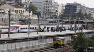 Χωρίς τρένα η χώρα στις 11 Σεπτεμβρίου - Οργή μηχανοδηγών για τις απολύσεις της Hellenic Train