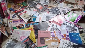 «50 Χρόνια Μεταπολίτευση» στο πατάρι του βιβλιοπωλείου της Βικελαίας