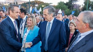 Κ. Μητσοτάκης: «Ξεπέρασε τα όρια ο Αντώνης Σαμαράς» - Τι είπε για Καραμανλή