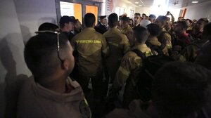 14 τραυματισμοί στα επεισόδια στο Υπουργείο Κλιματικής Κρίσης - 4 προσαγωγές