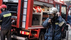 Μεγάλες ζημιές από τη φωτιά στη Μητρόπολη Ιωαννίνων