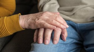 Αρχίζει η δίκη για το γηροκομείο-κολαστήριο