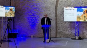 Το Ηράκλειο «έπιασε» λιμάνι στον Πειραιά, με τη νέα τουριστική καμπάνια «loveHER | 5 Senses | 365 Days»