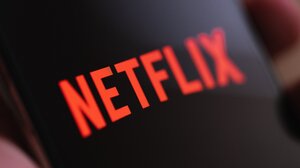 Netflix - Warner Bros: Φόβος νέων αυξήσεων για τους συνδρομητές μετά τη συμφωνία