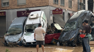 Πλημμύρες στην Ισπανία: Αγώνας επιβίωσης για τους πληγέντες – Σοκάρουν οι δορυφορικές εικόνες