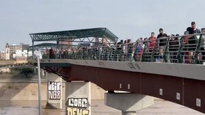 Βαλένθια: Χιλιάδες εθελοντές στις επιχειρήσεις καθαρισμού μετά τις φονικές πλημμύρες 