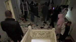 Συρία: Στην προεδρική κατοικία μπήκαν δεκάδες πολίτες