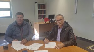 Υπογραφές για την συντήρηση και ανακαίνιση σχολικών κτιρίων στον Δήμο Πλατανιά