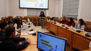 Στην Περιφέρεια Κρήτης μαθητές του 13ου Γυμνασίου Ηρακλείου που υλοποιούν το πρόγραμμα Ε-Twinning 