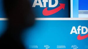 Σάλος στη Γερμανία: Το AfD έστειλε «εισιτήρια χωρίς επιστροφή» σε μετανάστες