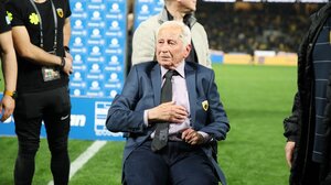 Θλίψη στο ελληνικό ποδόσφαιρο: Πέθανε ο θρυλικός Ανδρέας Σταματιάδης