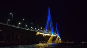 Πάτρα: Ζωντανός βρέθηκε ο άνδρας που πήδηξε από τη Γέφυρα-Ρίου Αντιρρίου