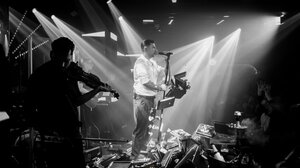 Ο Κωνσταντίνος Παντελίδης τραγουδάει ... Παντελή!