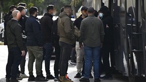 Κύκλωμα προστασίας με επίορκους: Οι ιδιόχειρες σημειώσεις των μελών με τους «πελάτες» και τα ποσά