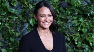 Η Λόρα Γουίρ θα αντικαταστήσει την Κάρολαϊν Ρας στο Βρετανικό Συμβούλιο Μόδας