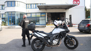 Είδε τα εγγόνια του και μετά παραδόθηκε ο Γ. Ξυδάκης για τους πυροβολισμούς στις Μαλάδες