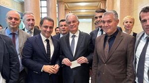 Σενετάκης: "Ο Κωνσταντίνος Τασούλας θα είναι ο επόμενος Πρόεδρος της Δημοκρατίας!"