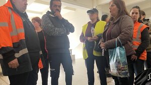 Αγωνία και ανησυχία για την τύχη των συμβασιούχων